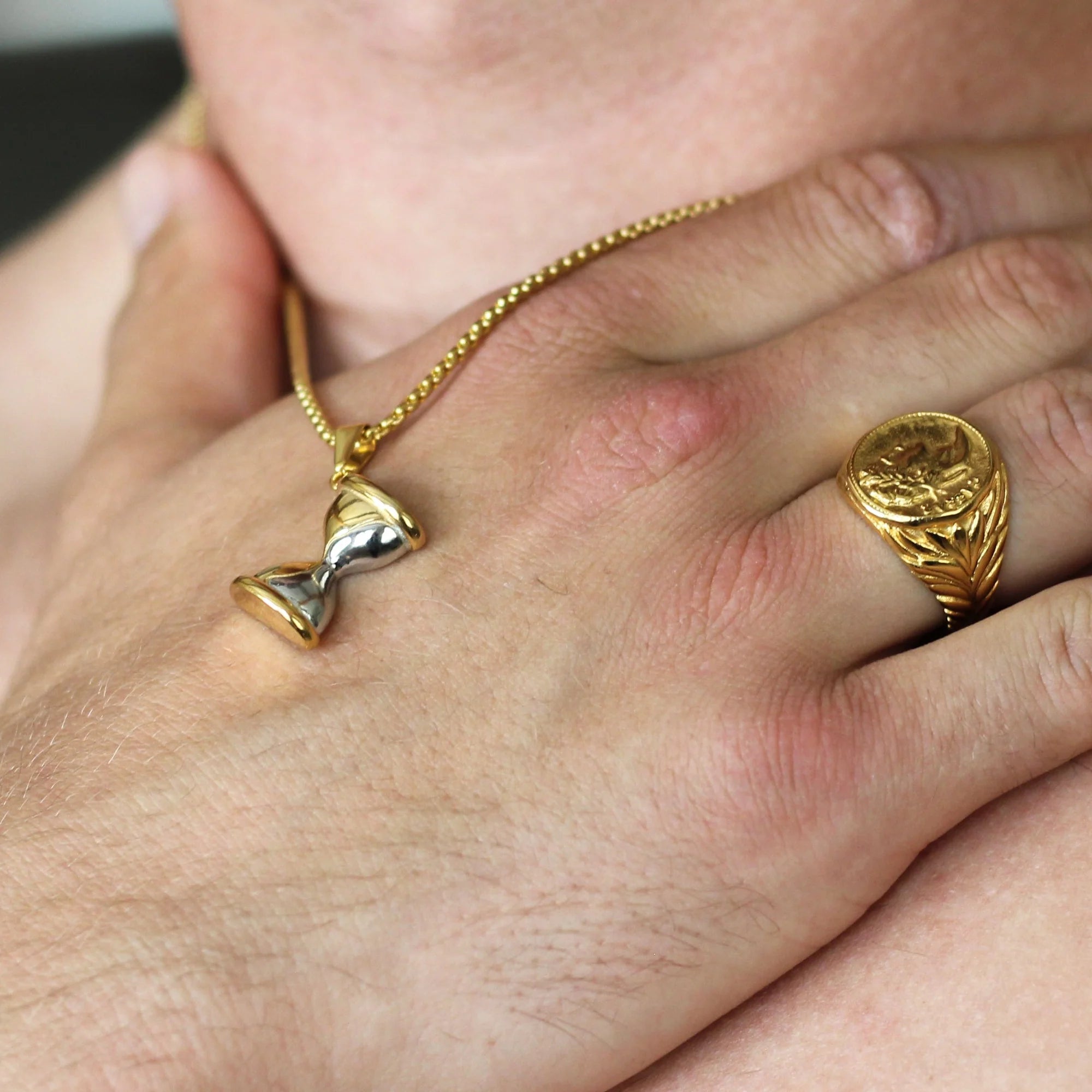 Time Pendant (Gold)